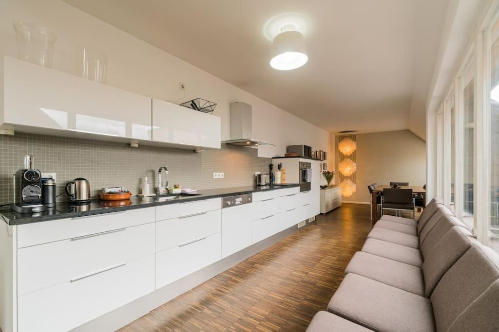 Ruhige Dachwohnung Mit Terrasse Berlin Mitte - Spacious Modern Rooftop Loft In Berlin Mitte Zewnętrze zdjęcie