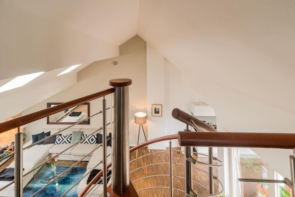 Ruhige Dachwohnung Mit Terrasse Berlin Mitte - Spacious Modern Rooftop Loft In Berlin Mitte Zewnętrze zdjęcie